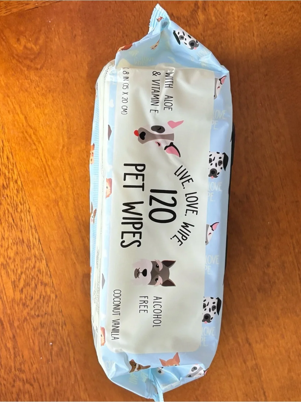 Pet Wipes with Aloe and Vitamin E Dog and Cat Skin Care 120 Count LIVE LOVE WIPE